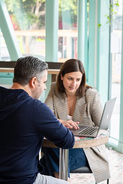 linkedin sales solutions i1mxzuhqd2k unsplash